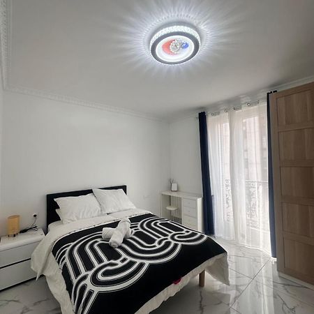 Superbe Appartement Renove Au Coeur De La Capitale Париж Экстерьер фото